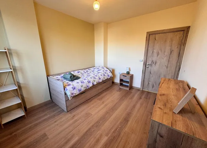 Spacious 3 Bedroom - Laveli * 瓦爾納