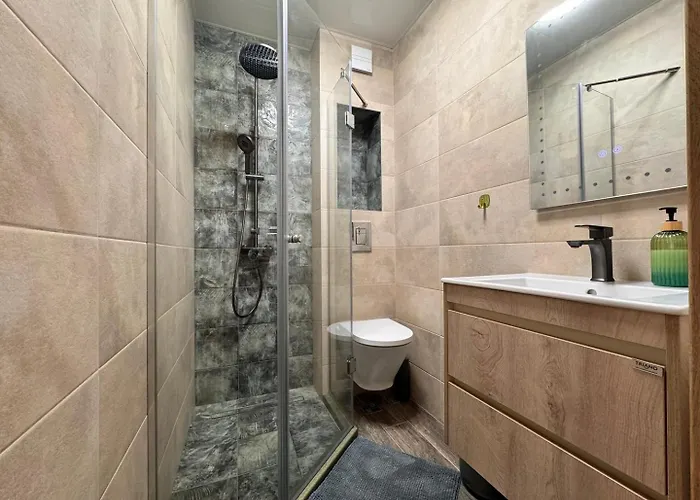 Spacious 3 Bedroom - Laveli 公寓 瓦爾納